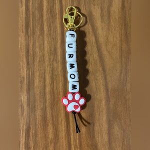 Furmom With Paw Keychain
